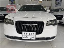 کرایسلەر 300